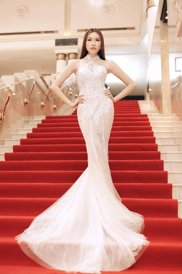 Gu mặc gợi cảm của nữ MC nóng bỏng nhất VTV từng thi hoa hậu Gu mặc gợi cảm của nữ MC nóng bỏng nhất VTV từng thi hoa hậu